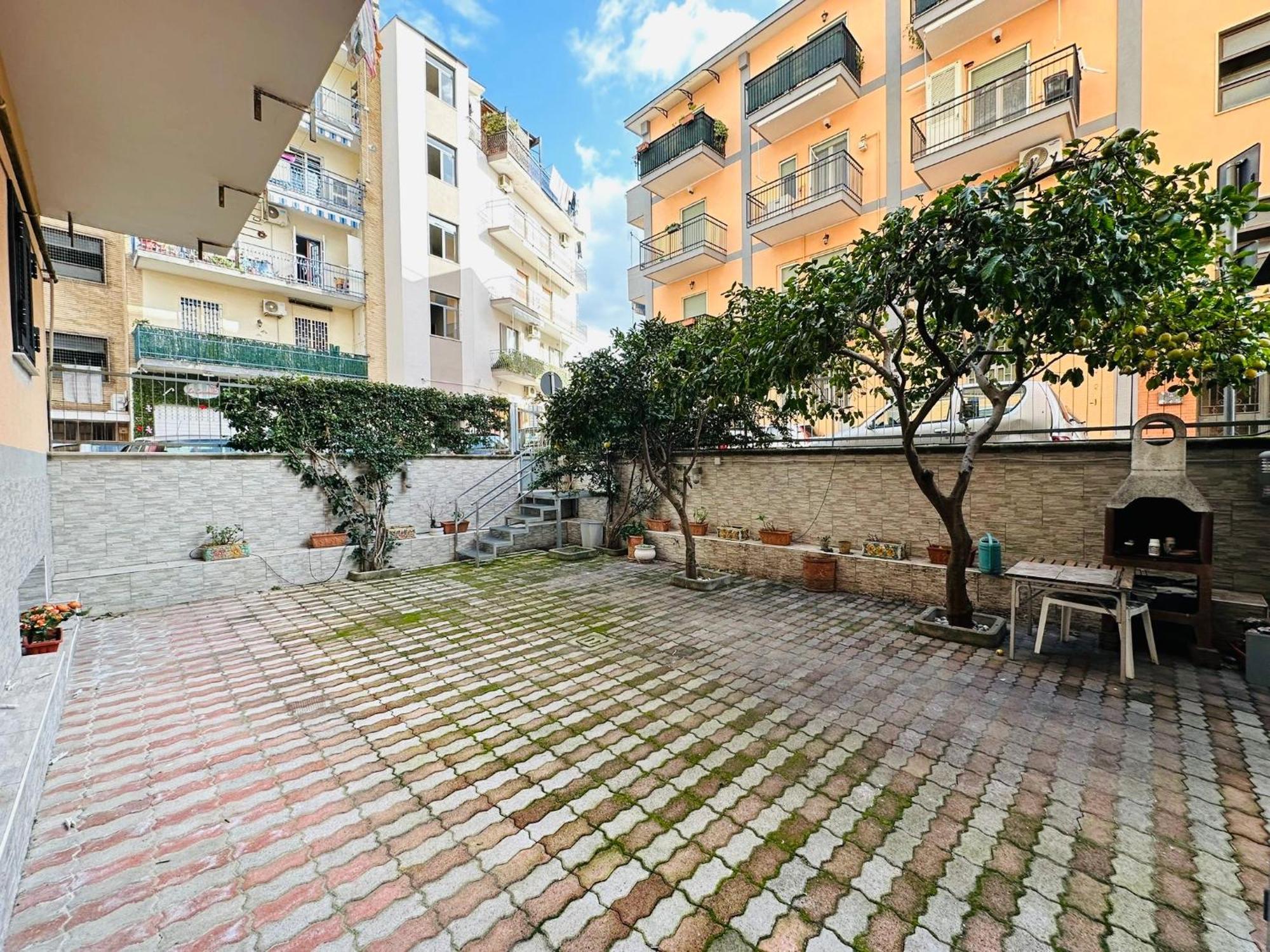 Ferdirisa Vesuvio Home&Garden San Giorgio a Cremano Esterno foto